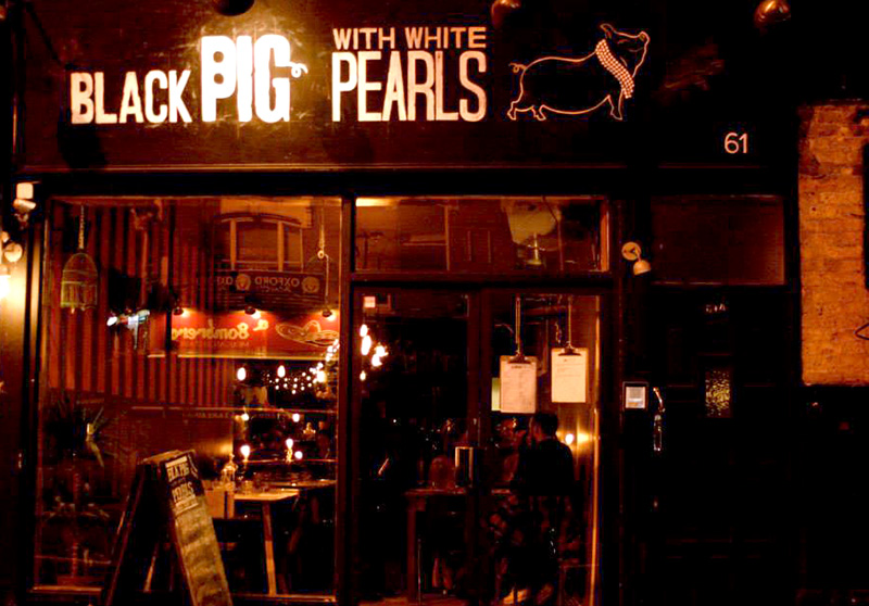 Black-Pig-In-Pearls_Haunt-Home_01